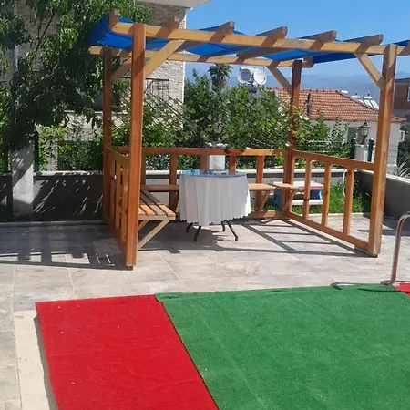 Appartement люкс -квартира у подножия античной архитектуры *